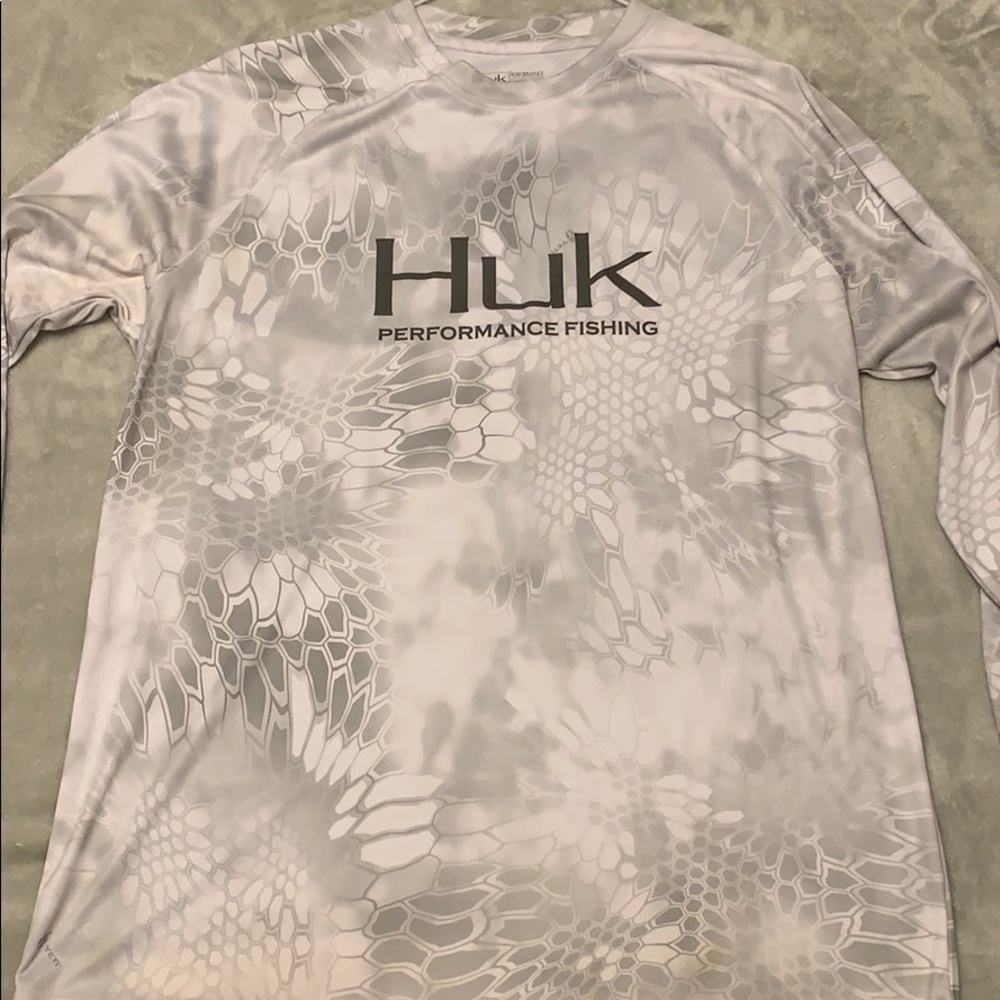 Huk Performance Fishing long sleeve shirt